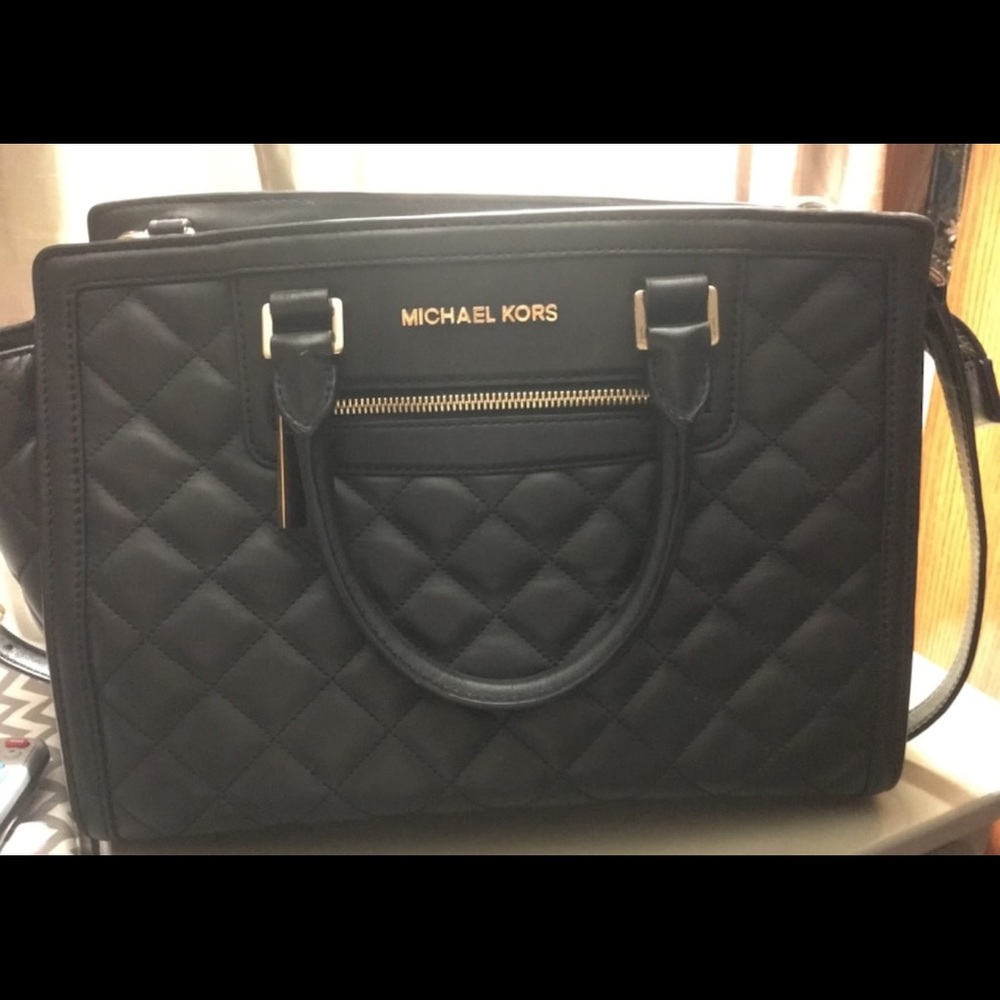 Michael kors black bag